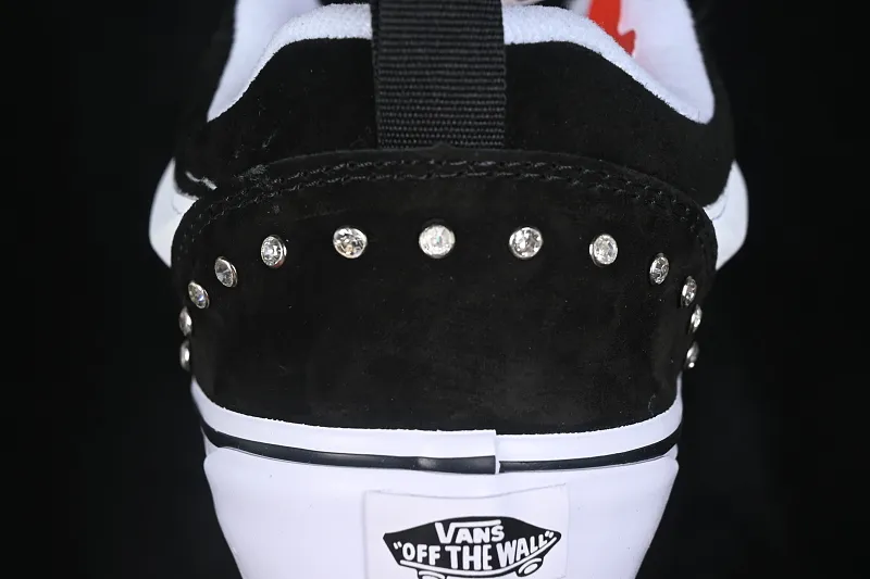 All categories Vans Vans series Vans Low Vans Knu Skool Vans low-top casual skateboard shoes VN0009QC65BT1